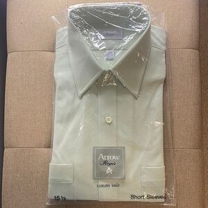 Arrow Regis NWT Vintage Men’s Short Sleeve Dress Shirt 15.5 Neck Light Green